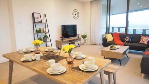 SkyGarden Sydney Olympic Park 3 & 4 Bedroom City View - Accommodation Newcastle 0