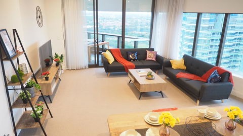 SkyGarden Sydney Olympic Park 3 & 4 Bedroom City View - Accommodation Newcastle 4