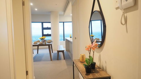 SkyGarden Sydney Olympic Park 3 & 4 Bedroom City View - Accommodation Newcastle 2