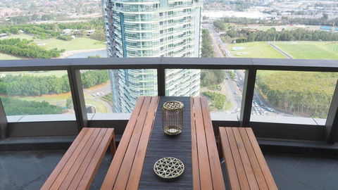 SkyGarden Sydney Olympic Park 3 & 4 Bedroom City View - Accommodation Newcastle 18