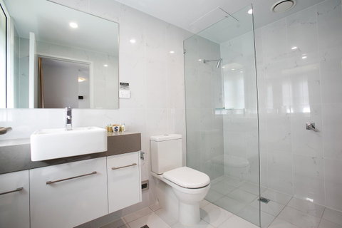 The Lucky Hotel - Accommodation Newcastle 30