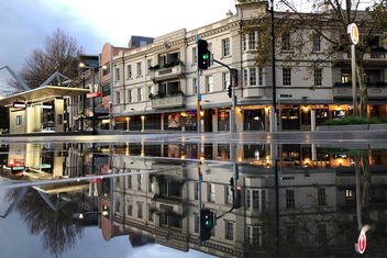 The Lucky Hotel with Accommodation Newcastle