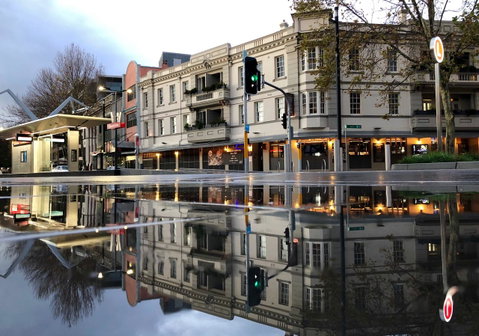 The Lucky Hotel - Accommodation Newcastle 0