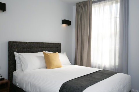 The Lucky Hotel - Accommodation Newcastle 28