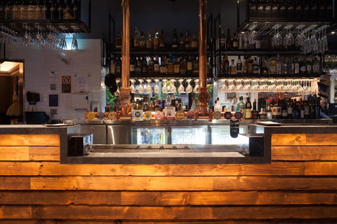 The Lucky Hotel - Accommodation Newcastle 37