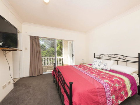 2 The Breckenridge - Accommodation Newcastle 3