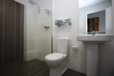 Honeysuckle Executive Apartments - Accommodation Newcastle 22