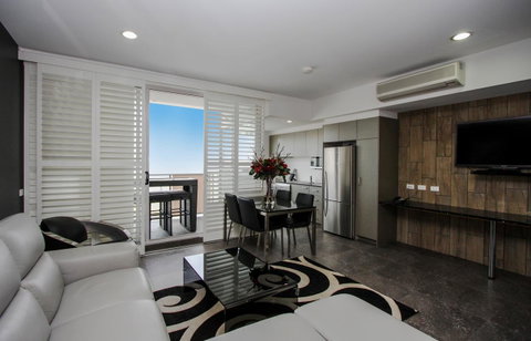 Honeysuckle Executive Apartments - Accommodation Newcastle 11