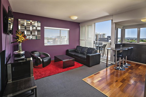 Honeysuckle Executive Apartments - Accommodation Newcastle 14