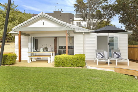 The Beach House North Wollongong - Accommodation Newcastle 0