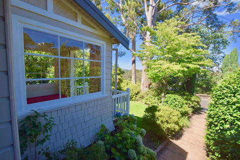 Dangal Gardens - Accommodation Newcastle 24