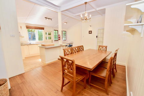 Dangal Gardens - Accommodation Newcastle 12