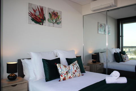 Stunning Views Sydney Olympic Park - Accommodation Newcastle 20