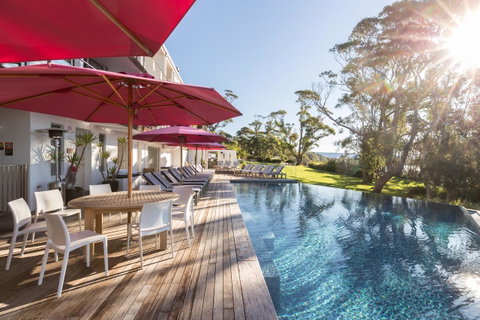 Bannisters By The Sea Mollymook - Accommodation Newcastle 2