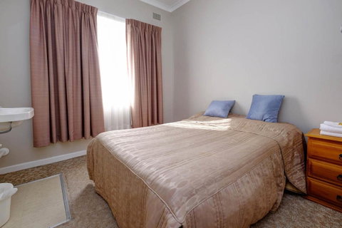 Lakes And Ocean Hotel Forster - Accommodation Newcastle 10
