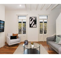Walk to the city from this renovated heritage gem - Accommodation Newcastle