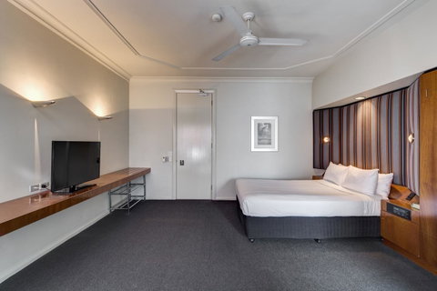 Regents Court Sydney - Accommodation Newcastle 4