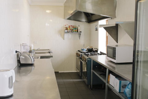 Mad Monkey Broadway - Accommodation Newcastle 18