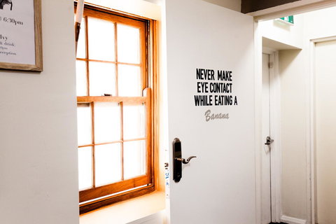 Mad Monkey Broadway - Accommodation Newcastle 23