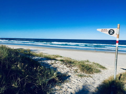 Casuarina Beachfront House - Hostie Properties - Accommodation Newcastle 11