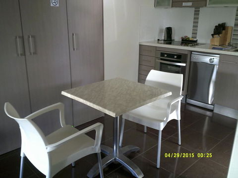 Pelican H2O One & Two Bedroom Apartments - Accommodation Newcastle 34