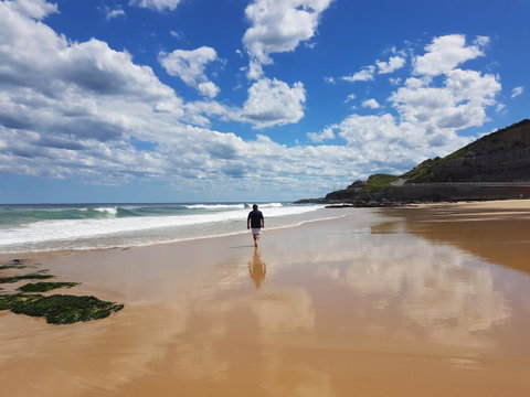 Arena Luxury Beachfront Apartment - Accommodation Newcastle 0