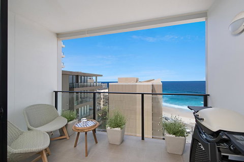 Arena Luxury Beachfront Apartment - Accommodation Newcastle 14