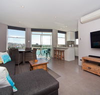 Gorgeous Coogee Views 2 beds WT21 - Accommodation Newcastle