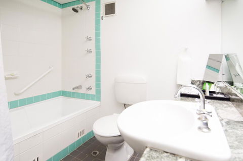 Holiday Inn Parramatta, An IHG Hotel - Accommodation Newcastle 36