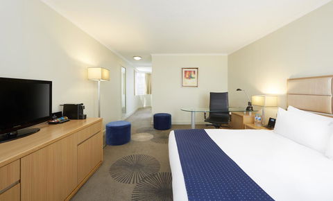 Holiday Inn Parramatta, An IHG Hotel - Accommodation Newcastle 6