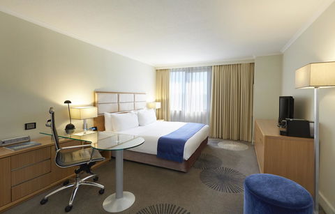 Holiday Inn Parramatta, An IHG Hotel - Accommodation Newcastle 1