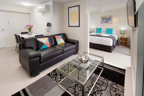 Hamilton Executive Apartments - Accommodation Newcastle 12