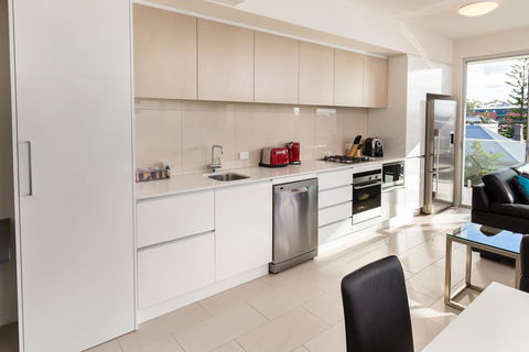 Hamilton Executive Apartments - Accommodation Newcastle 40