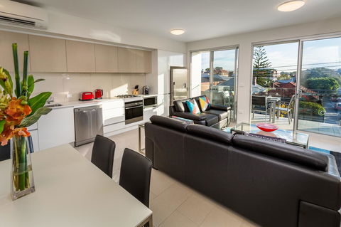Hamilton Executive Apartments - Accommodation Newcastle 9