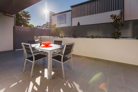 Hamilton Executive Apartments - Accommodation Newcastle 27