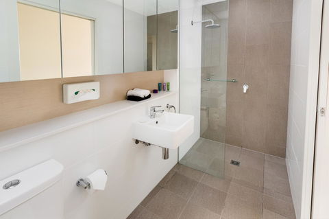 Hamilton Executive Apartments - Accommodation Newcastle 38