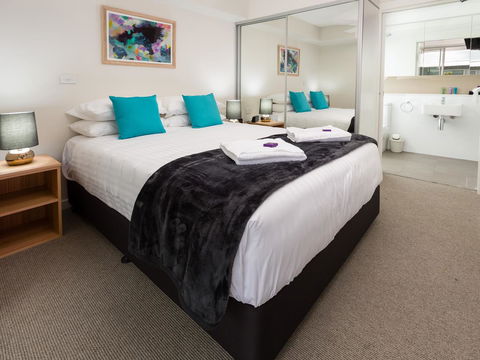 Hamilton Executive Apartments - Accommodation Newcastle 13