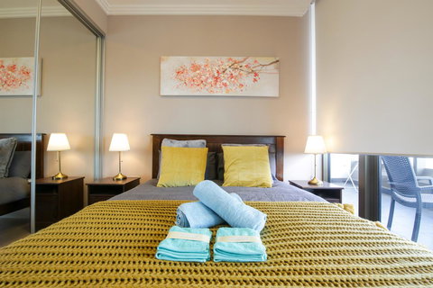 Olympic Park Sunshine 2 Bedrooms Apts With Private Parking - Accommodation Newcastle 14