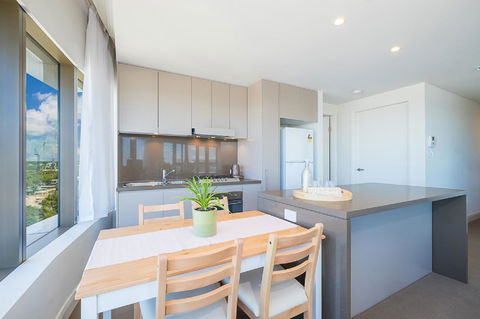 Australian Tower Stay - Accommodation Newcastle 4