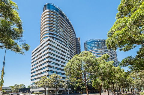 Australian Tower Stay - Accommodation Newcastle 0