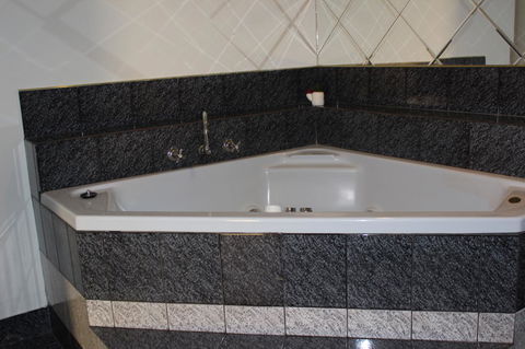 Hume Inn Motel Albury CBD - Accommodation Newcastle 21