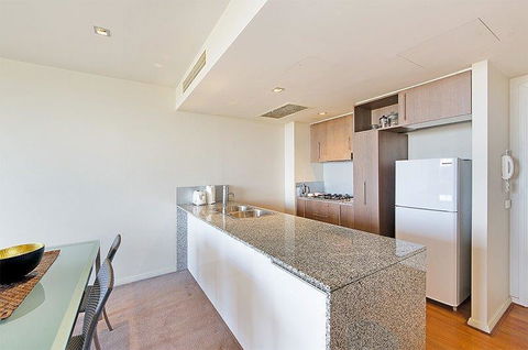 Wyndel Apartments North Sydney - Harbour Watch - Accommodation Newcastle 7