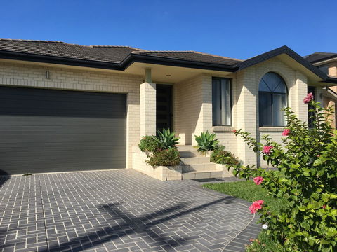 Sydney Amazing Holiday Home Bridal BnB - Accommodation Newcastle 25