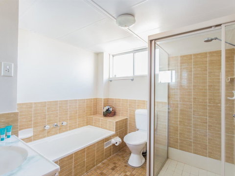 Aquarius 9 - Accommodation Newcastle 12