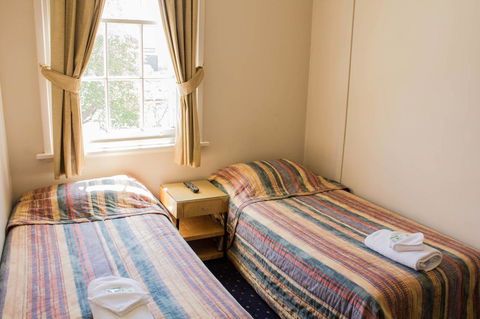 Gardners Inn Hotel - Accommodation Newcastle 37