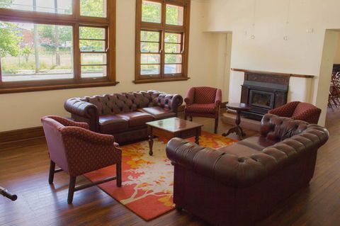 Gardners Inn Hotel - Accommodation Newcastle 10