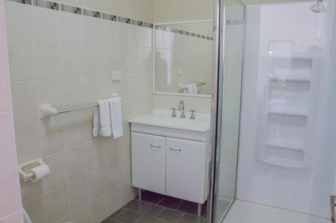 Gardners Inn Hotel - Accommodation Newcastle 16