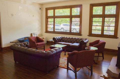 Gardners Inn Hotel - Accommodation Newcastle 11