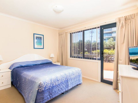 Millennium 102 With Pool In Complex - Accommodation Newcastle 3