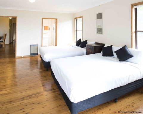 Villa Blue - Accommodation Newcastle 9